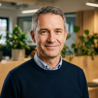 Generálny riaditeľ spoločnosti Hodnotáreň, James Mitchell